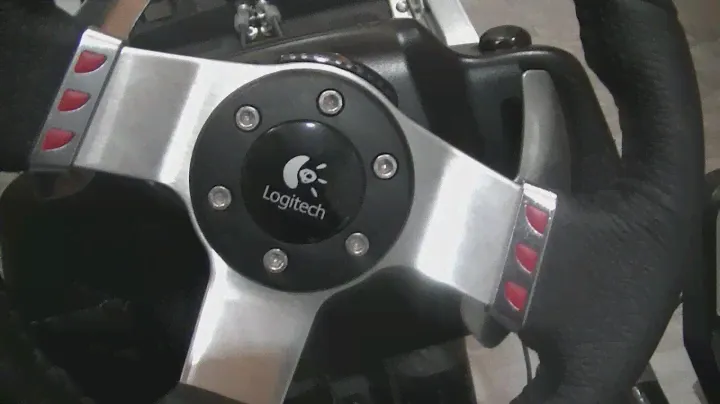 Симулятор картинга в домашних условиях. Kart Racing Pro и Logitech G27