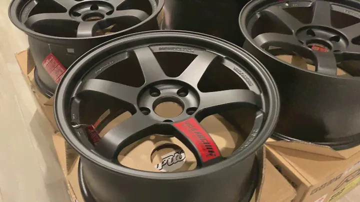 Volk Racing TE37SL CTR spec 18 x 9.5 +38 Flat Black
