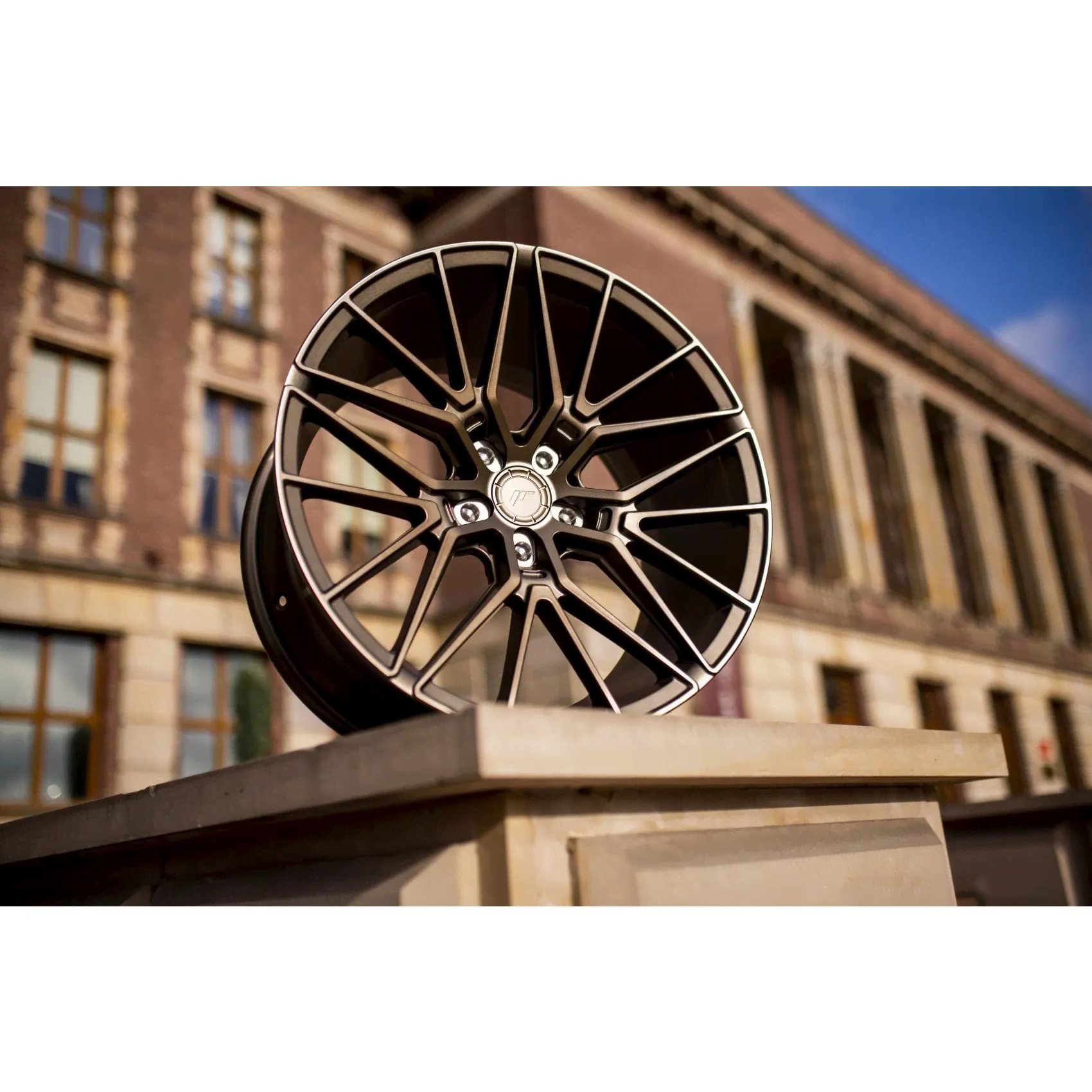 Japan Racing JR38 8,5x19/5x114,3 ET45 DIA67,1 диски-2
