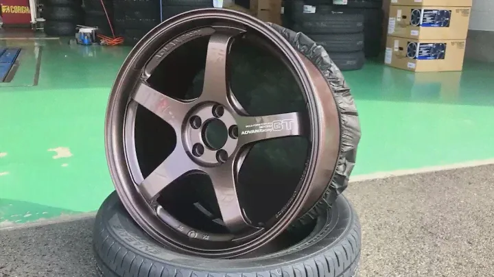 ADVAN Racing GT BEYOND  レーシングコッパーブロンズ