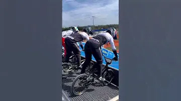 This is how Jeremy Smith hits the gates | BMX Racing