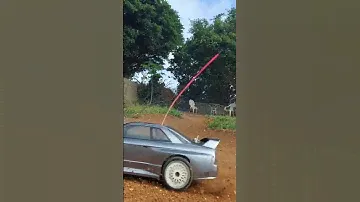 I changed it to a large rally tire and saw it! hpi 1/10 engine rc nitro rs4 4wd Skyline GTR R32