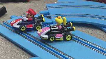 Гоночный автотрек Carrera First Mario Kart 8 Racing Track Set от Xiaomi. Настольная игра Xiaomi.