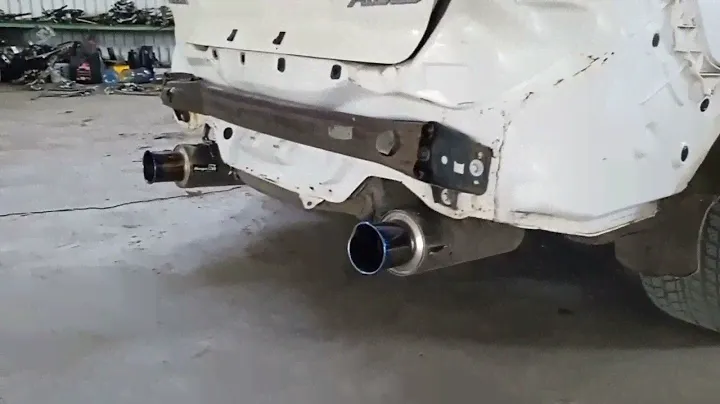 Mazda Atenza GG3S, Выхлоп Kakimoto Racing Regu 06 R
